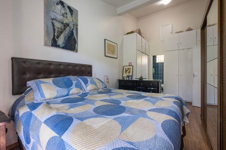 Suíte 1 de casa à venda com 4 quartos, 300m² em Vila Madalena, São Paulo