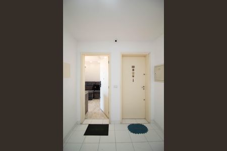 Apartamento para alugar com 73m², 2 quartos e 2 vagas Apartamento para alugar com 73m², 2 quartos e 2 vagasHall de entrada