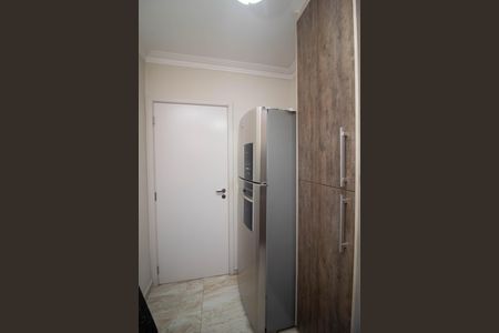 Apartamento para alugar com 73m², 2 quartos e 2 vagas Apartamento para alugar com 73m², 2 quartos e 2 vagasCozinha - Armários