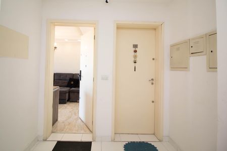 Apartamento para alugar com 73m², 2 quartos e 2 vagas Apartamento para alugar com 73m², 2 quartos e 2 vagasHall de entrada