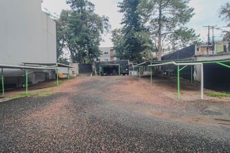 Garagem de casa à venda com 1 quarto, 722m² em Menino Deus, Porto Alegre