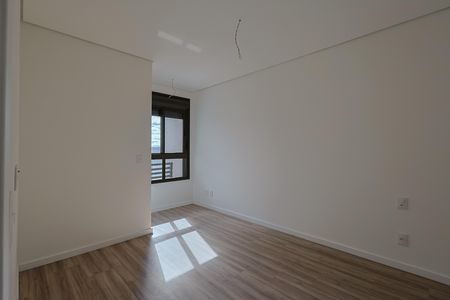 Apartamento à venda com 168m², 4 quartos e 3 vagas