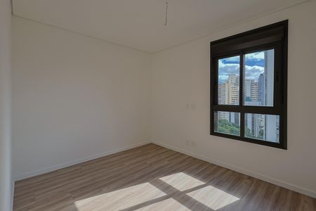 Apartamento à venda com 168m², 4 quartos e 3 vagas