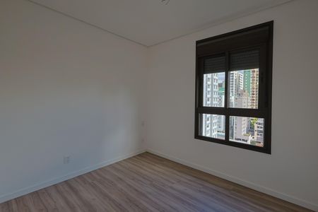 Apartamento à venda com 168m², 4 quartos e 3 vagas