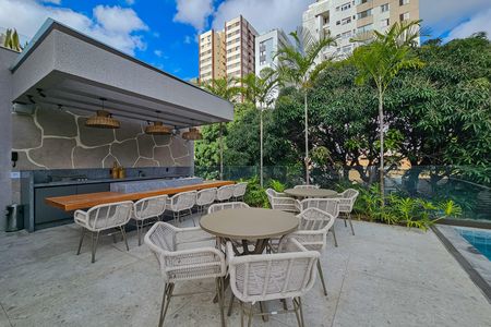 Apartamento à venda com 168m², 4 quartos e 3 vagas