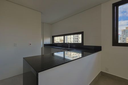 Apartamento à venda com 168m², 4 quartos e 3 vagas