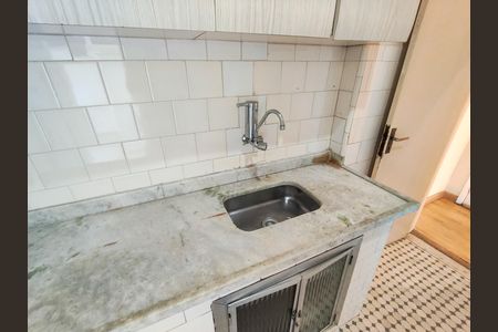 Apartamento à venda com 80m², 2 quartos e 1 vaga Apartamento à venda com 80m², 2 quartos e 1 vagaCozinha