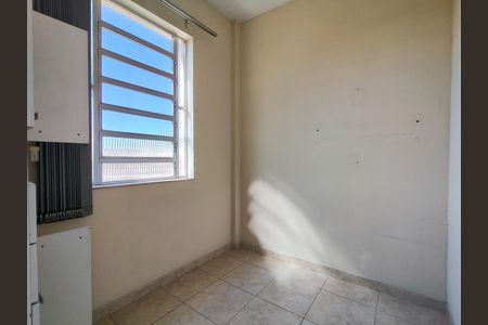 Apartamento à venda com 80m², 2 quartos e 1 vaga Apartamento à venda com 80m², 2 quartos e 1 vagaQuarto de Serviço