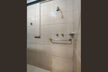 Apartamento à venda com 80m², 2 quartos e 1 vaga Apartamento à venda com 80m², 2 quartos e 1 vagaBanheiro Corredor