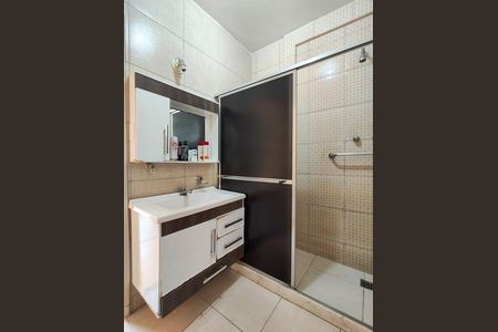 Apartamento à venda com 80m², 2 quartos e 1 vaga Apartamento à venda com 80m², 2 quartos e 1 vagaBanheiro Corredor