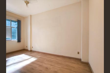 Apartamento à venda com 80m², 2 quartos e 1 vaga Apartamento à venda com 80m², 2 quartos e 1 vagaQuarto 2