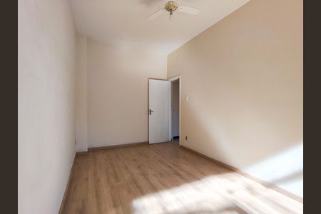 Apartamento à venda com 80m², 2 quartos e 1 vaga Apartamento à venda com 80m², 2 quartos e 1 vagaQuarto 2