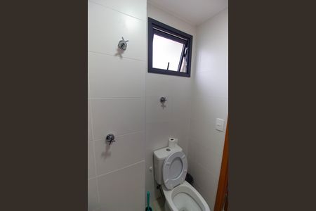 Apartamento à venda com 110m², 3 quartos e 1 vagaBanheiro da Suíte 1 e 2