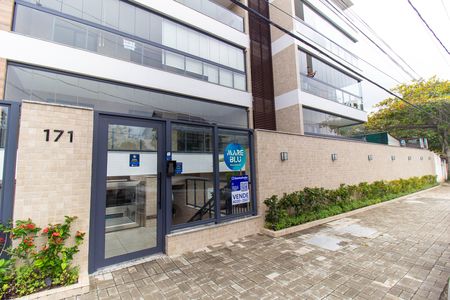 Apartamento à venda com 110m², 3 quartos e 1 vagaFachada
