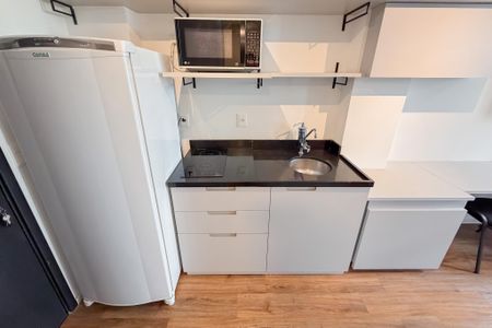 Studio para alugar com 26m², 1 quarto e sem vaga Studio para alugar com 26m², 1 quarto e sem vagaCozinha
