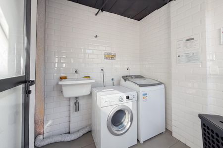 Studio para alugar com 26m², 1 quarto e sem vaga Studio para alugar com 26m², 1 quarto e sem vagaLavanderia