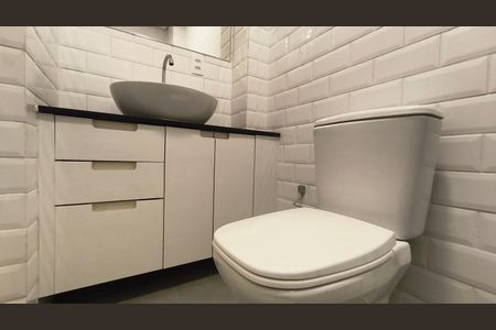 Studio para alugar com 26m², 1 quarto e sem vaga Studio para alugar com 26m², 1 quarto e sem vagaBanheiro