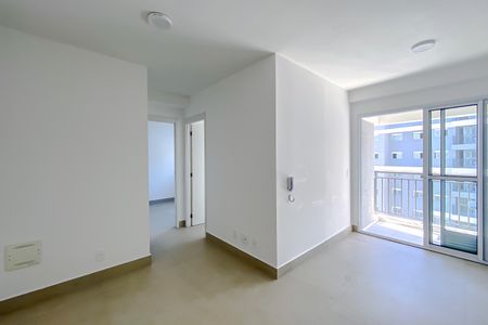 Sala de apartamento para alugar com 2 quartos, 41m² em Lapa de Baixo, São Paulo