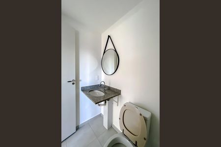 Apartamento para alugar com 41m², 2 quartos e 1 vaga Apartamento para alugar com 41m², 2 quartos e 1 vagaBanheiro