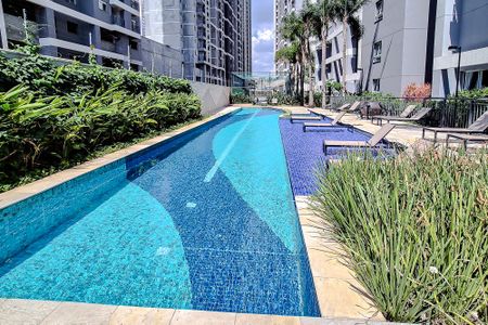 Apartamento para alugar com 41m², 2 quartos e 1 vaga Apartamento para alugar com 41m², 2 quartos e 1 vagaÁrea comum - Piscina