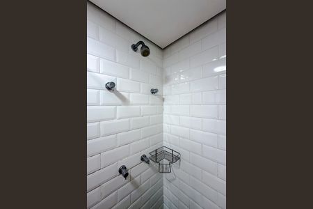 Banheiro de kitnet/studio para alugar com 1 quarto, 26m² em Vila Mariana, São Paulo