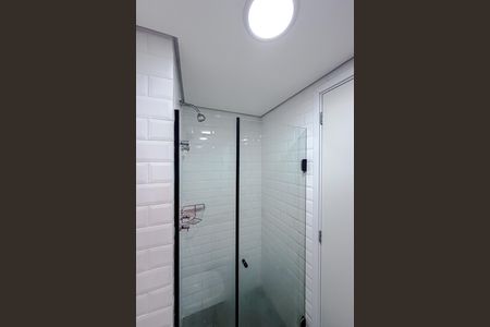 Banheiro de kitnet/studio para alugar com 1 quarto, 26m² em Vila Mariana, São Paulo