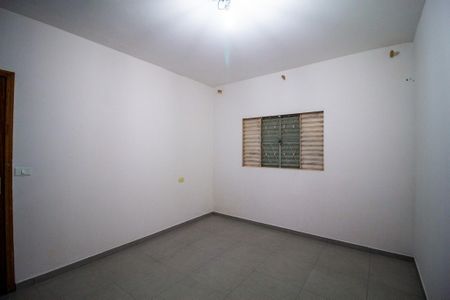 Casa para alugar com 100m², 2 quartos e 1 vaga Casa para alugar com 100m², 2 quartos e 1 vagaQuarto 1