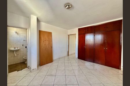 Quarto de kitnet/studio à venda com 1 quarto, 47m² em Centro, Campinas