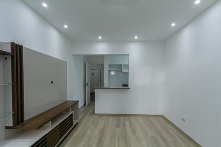 Apartamento para alugar com 58m², 2 quartos e 1 vaga Apartamento para alugar com 58m², 2 quartos e 1 vagaSala