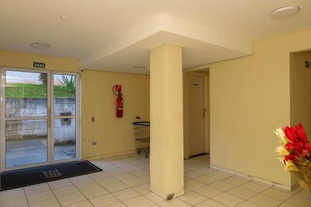 Apartamento para alugar com 47m², 2 quartos e 1 vaga Apartamento para alugar com 47m², 2 quartos e 1 vagaÁrea comum - Saguão do prédio