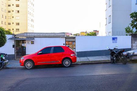 Apartamento para alugar com 47m², 2 quartos e 1 vaga Apartamento para alugar com 47m², 2 quartos e 1 vagaFachada do condomínio - Placa grande instalada na fachada do condomínio no dia 22.06.26 - Código da placa: MURN-83