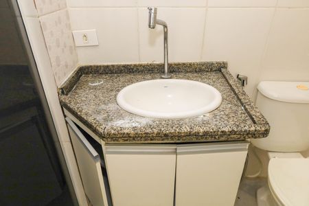 Apartamento para alugar com 47m², 2 quartos e 1 vaga Apartamento para alugar com 47m², 2 quartos e 1 vagaBanheiro