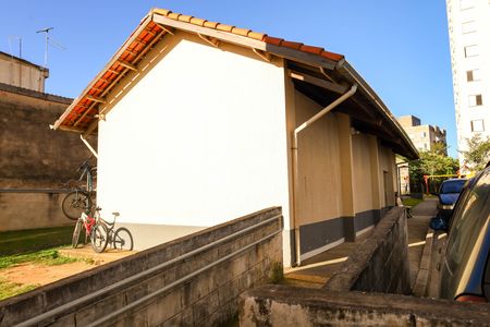 Apartamento para alugar com 47m², 2 quartos e 1 vaga Apartamento para alugar com 47m², 2 quartos e 1 vagaÁrea comum - Salão de festas