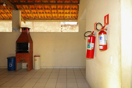 Apartamento para alugar com 47m², 2 quartos e 1 vaga Apartamento para alugar com 47m², 2 quartos e 1 vagaÁrea comum - Salão de festas
