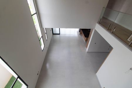 Casa de condomínio à venda com 350m², 4 quartos e 4 vagas Casa de condomínio à venda com 350m², 4 quartos e 4 vagasHALL PISO SUPERIOR