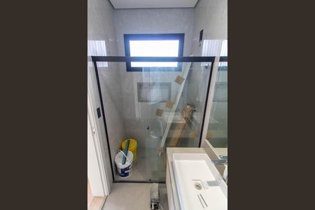 Casa de condomínio à venda com 350m², 4 quartos e 4 vagas Casa de condomínio à venda com 350m², 4 quartos e 4 vagasBANHEIRO DA SUITE 1