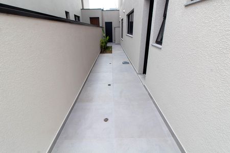 Casa de condomínio à venda com 350m², 4 quartos e 4 vagas Casa de condomínio à venda com 350m², 4 quartos e 4 vagasÁREA DE SERVIÇO