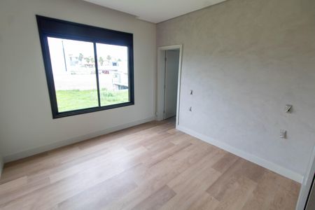 Casa de condomínio à venda com 350m², 4 quartos e 4 vagas Casa de condomínio à venda com 350m², 4 quartos e 4 vagasSUITE 2