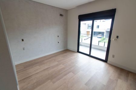 Casa de condomínio à venda com 350m², 4 quartos e 4 vagas Casa de condomínio à venda com 350m², 4 quartos e 4 vagasSUITE 1