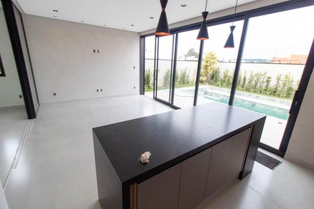 Casa de condomínio à venda com 350m², 4 quartos e 4 vagas Casa de condomínio à venda com 350m², 4 quartos e 4 vagasVARANDA GOURMET