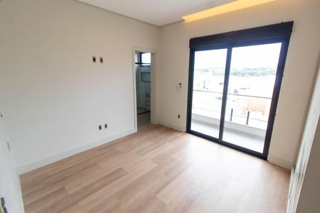 Casa de condomínio à venda com 350m², 4 quartos e 4 vagas Casa de condomínio à venda com 350m², 4 quartos e 4 vagasSUITE 3