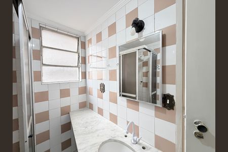 Apartamento para alugar com 49m², 1 quarto e sem vagaBanheiro