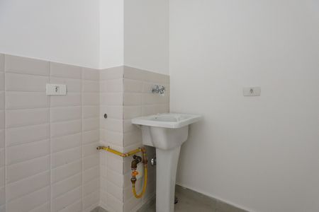 Área de Serviço de apartamento para alugar com 2 quartos, 37m² em Vila Andrade, São Paulo