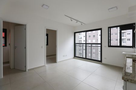 Apartamento para alugar com 37m², 2 quartos e 1 vaga Apartamento para alugar com 37m², 2 quartos e 1 vagaSala