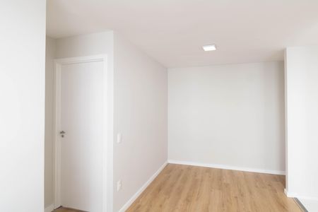 Sala de apartamento para alugar com 2 quartos, 40m² em Campo Grande, Rio de Janeiro