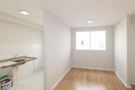 Sala de apartamento para alugar com 2 quartos, 40m² em Campo Grande, Rio de Janeiro