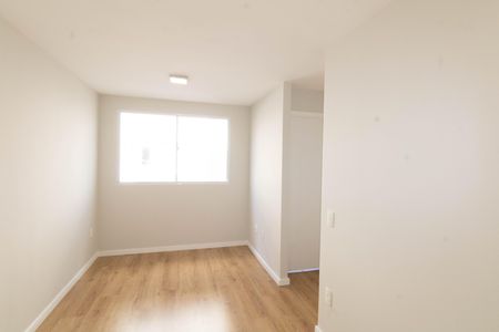 Sala de apartamento para alugar com 2 quartos, 40m² em Campo Grande, Rio de Janeiro