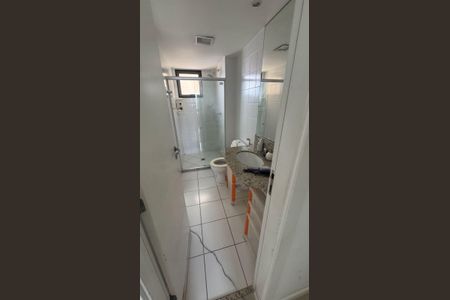 Apartamento para alugar com 103m², 3 quartos e 2 vagas Apartamento para alugar com 103m², 3 quartos e 2 vagasBanheiro