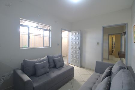 Sala de casa à venda com 2 quartos, 125m² em Jardim Primavera, São Paulo