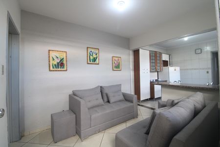 Sala de casa à venda com 2 quartos, 125m² em Jardim Primavera, São Paulo